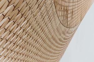 gold patterned side wall