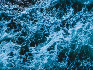 9 Ways to Reduce Churn and Drive Customer Success